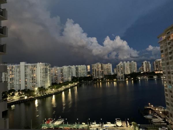 Commodore Plaza Tower, 2750 NE 183rd St #1202, Aventura, Florida 33160, image 2