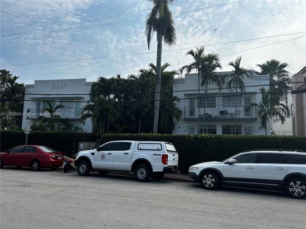 The Waterclub, 3915 N Meridian Ave #103, Miami Beach, Florida 33140, image 1