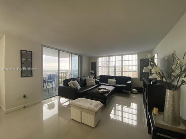 Commodore Plaza Century, 2780 NE 183rd St #1401, Aventura, Florida 33160, image 2