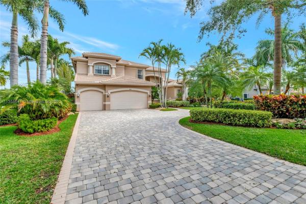 Long Lake Ranches, 10437 Laurel Rd, Davie, Florida 33328, image 1