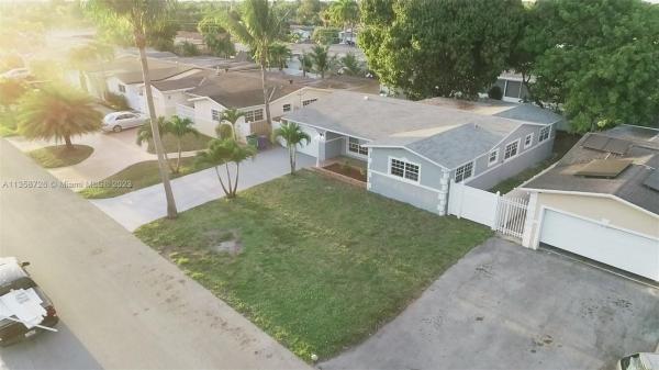 Miramar Park, 7251 Grandview Blvd, Miramar, Florida 33023, image 2
