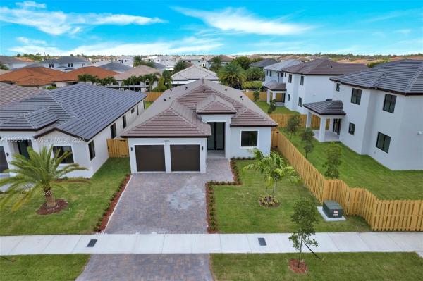 14486 SW 16th St, Unincorporated Dade County, Florida 33175, image 2