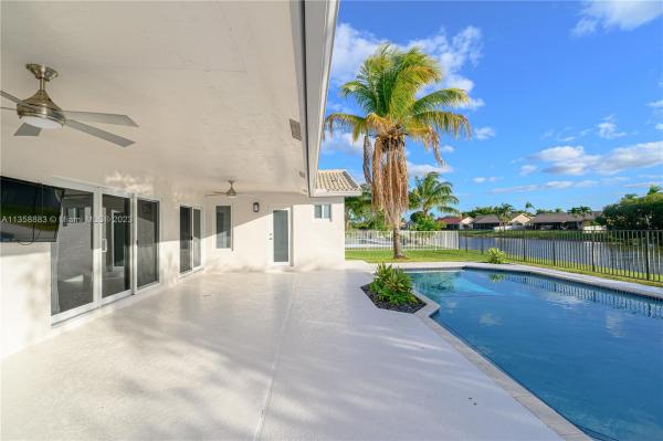 Hawkes Bluff, 15600 S Roundtable Rd, Davie, Florida 33331, image 1
