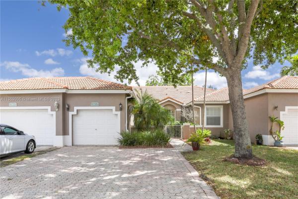 Regency Homes At Fairway Isles, 2740 E Aragon Blvd #2, Sunrise, Florida 33313, image 1