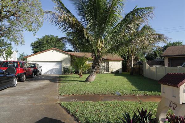 Cam Estates, 1072 Fernlea Dr, West Palm Beach, Florida 33417, image 1