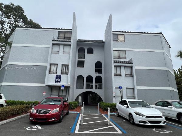 Presidential Golfview, 1720 N Congress Ave #306, West Palm Beach, Florida 33401, image 2