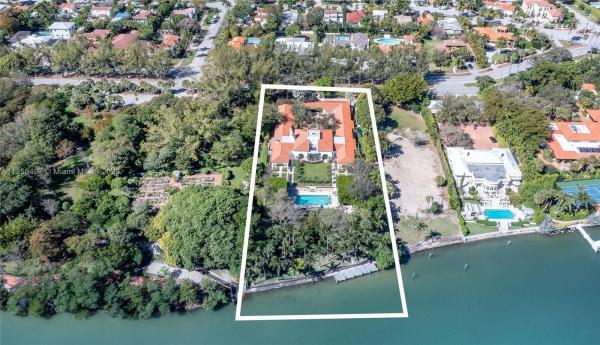 Pine Tree Drive, 4521 Pine Tree Dr, Miami Beach, Florida 33140, image 1