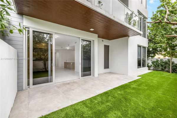 Eleven In The Roads, 545 SW 11th St #108, Miami, Florida 33129, image 1