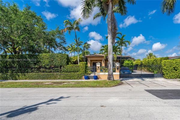 Southern Estates, 3200 SW 124th Ct, Tamiami, Florida 33175, image 2