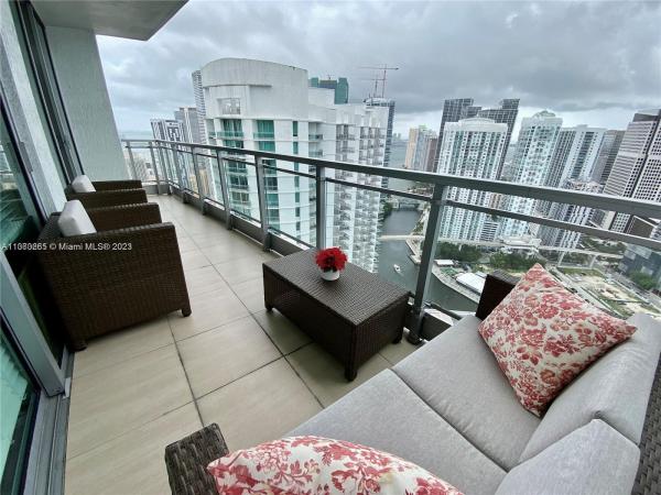 The Ivy At Riverfront, 90 SW 3rd St #4103, Miami, Florida 33130, image 2