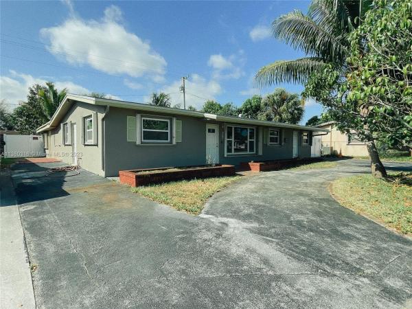 Academy Award, Lauderhill, Florida 33311, image 1