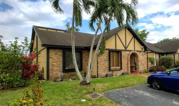 Stockbridge Lakes, 9241 NW 49th Pl, Sunrise, Florida 33351, image 1