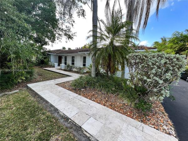 Delphi Villas, 10057 SW 126th St, Kendall, Florida 33176, image 1