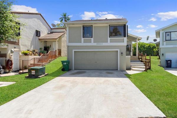 Montego Bay, 10021 SW 218th St, Cutler Bay, Florida 33190, image 1