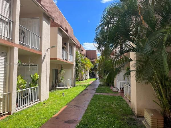 Mile, 1560 W 46th St #204, Hialeah, Florida 33012, image 1