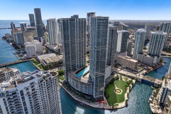 Icon Brickell Tower 1, 465 Brickell Ave #5002, Miami, Florida 33131, image 2