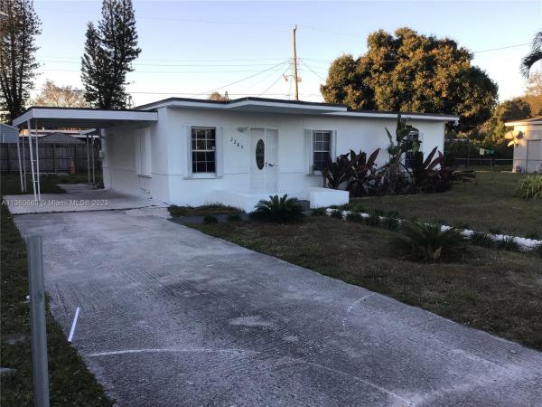 Bunche Park, 2285 Bunche Park School Dr, Miami Gardens, Florida 33054, image 2