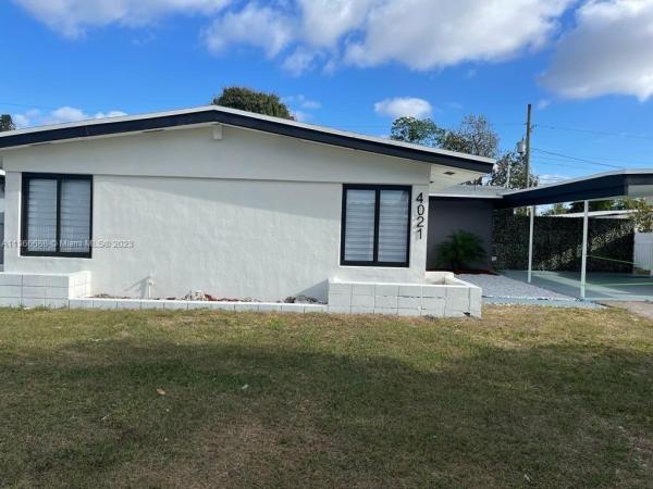 Carol City Gardens, 4021 NW 188th St, Miami Gardens, Florida 33055, image 2