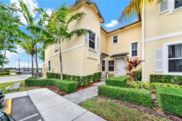 Fiji, 132 SE 28th Pl #1, Homestead, Florida 33033, image 1