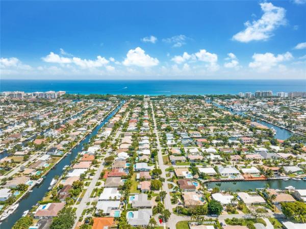 Venetian Isles, 2421 NE 45th St, Lighthouse Point, Florida 33064, image 2