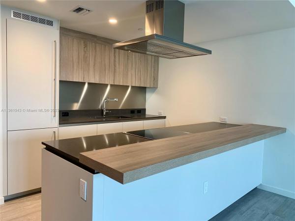 Brickell Flatiron, 1000 Brickell Plz #3110, Miami, Florida 33131, image 2