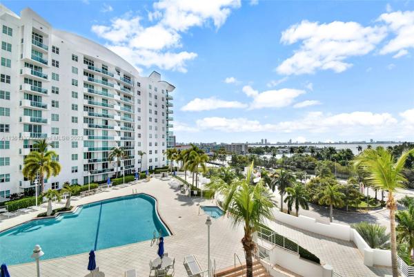 360, 7900 Harbor Island Dr #823, North Bay Village, Florida 33141, image 2