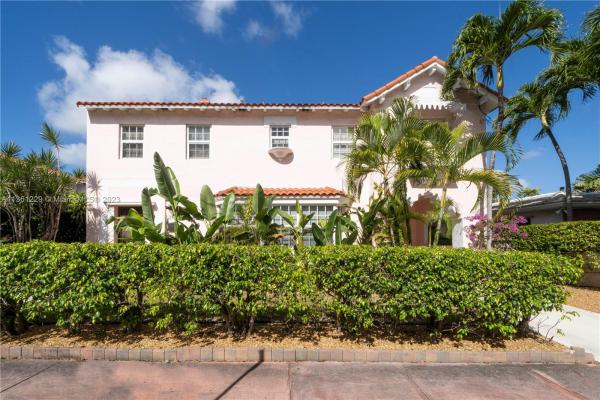 Nautilus, 4318 Alton Rd, Miami Beach, Florida 33140, image 1