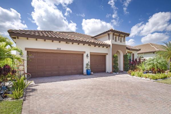 BellaSera, 3313 Brinely Pl, Royal Palm Beach, Florida 33411, image 2
