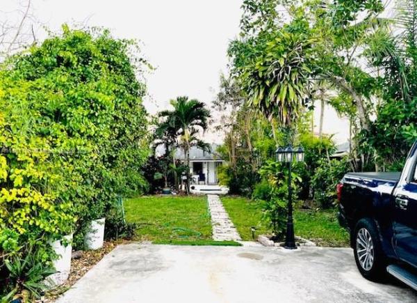 Prosperity Park, 889 SW 3rd St, Florida City, Florida 33034, image 1