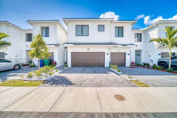 The Landings, 10820 SW 232nd Ter #10820, Princeton, Florida 33032, image 1