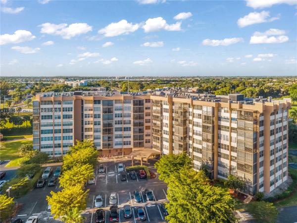 The Dogwood, 1100 Saint Charles Pl #315, Pembroke Pines, Florida 33026, image 1
