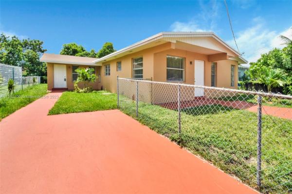 Bon Aire, 1034 NW 25th St, Miami, Florida 33127, image 1