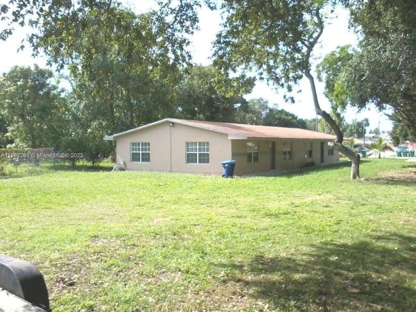 1241 NE 113th Ter, Unincorporated Dade County, Florida 33161, image 2