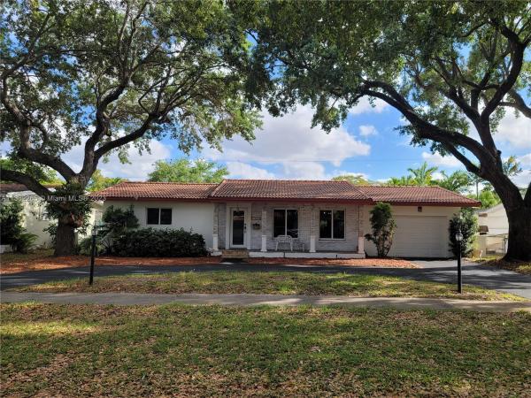 Florida Fruit Land Company, 1150 Redbird Ave, Miami Springs, Florida 33166, image 1