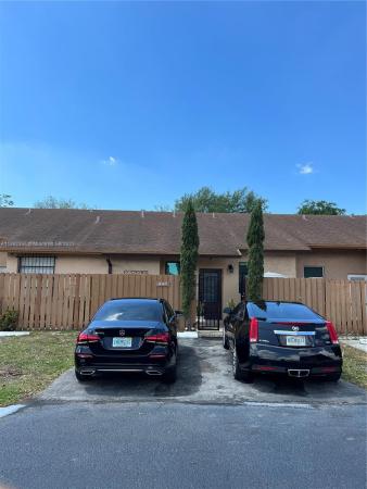 Aspen Townhomes, 19256 NW 67th Pl, Country Club, Florida 33015, image 1