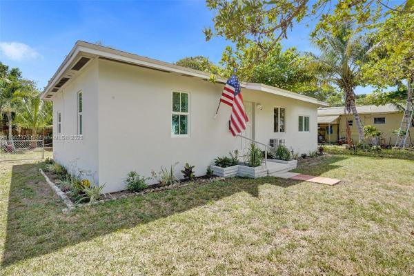 Hallandale Beach No HOA, Hallandale Beach, Florida 33009, image 1