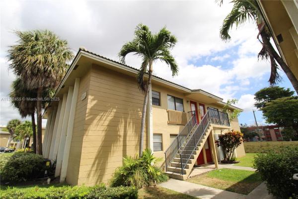 Villas Of Riverside, 2631 Riverside Dr #5, Coral Springs, Florida 33065, image 1