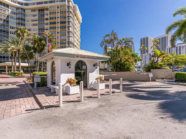 Lake Point Tower & Marina, 100 Golden Isles Dr #403, Hallandale Beach, Florida 33009, image 1