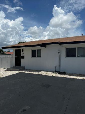 Summer Grove, 2001 SW 103rd Ct, University Park, Florida 33165, image 1
