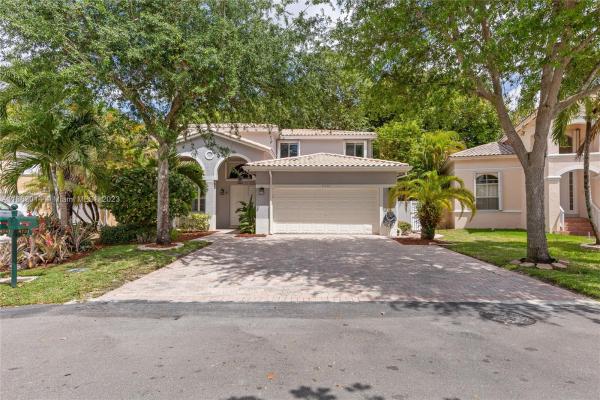 Goldvue Estates, 4731 NW 94th Ct, Doral, Florida 33178, image 1