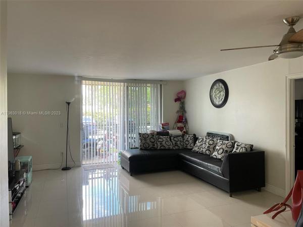 Foxcroft, 3253 Foxcroft Rd #G102, Miramar, Florida 33025, image 2