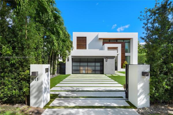 Coconut Grove Manor, 4171 Battersea Rd, Miami, Florida 33133, image 1