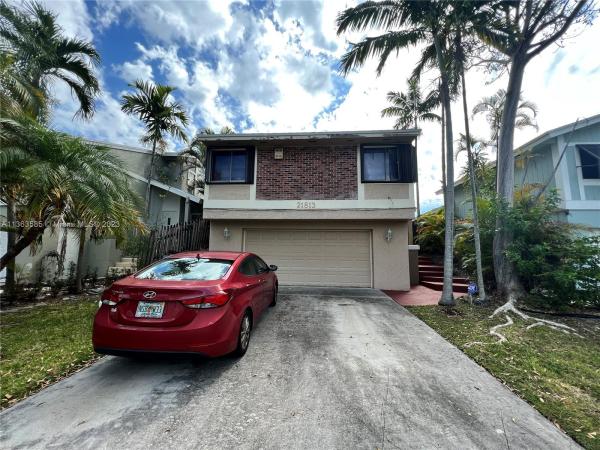 Montego Bay, 21813 SW 98th Pl, Cutler Bay, Florida 33190, image 1