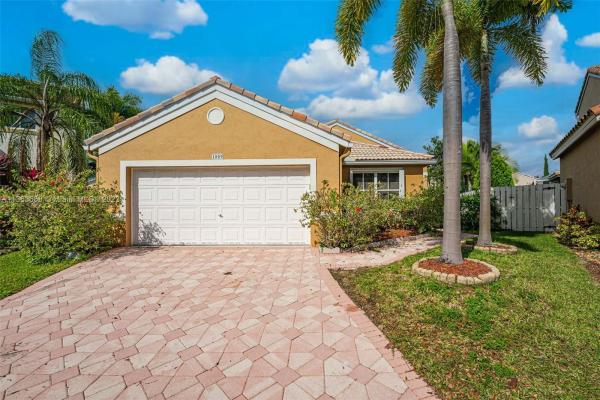 Savannah Falls, 1009 Thistle Creek Ct, Weston, Florida 33327, image 1