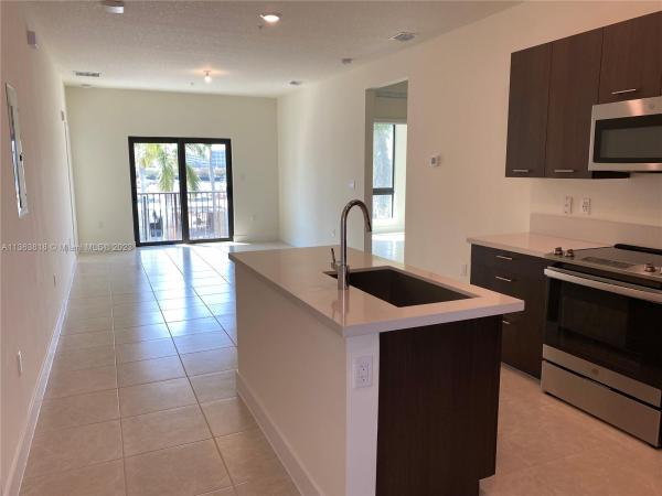 Urbana At Downtown Doral, 4640 NW 84th Ave #35, Doral, Florida 33166, image 2