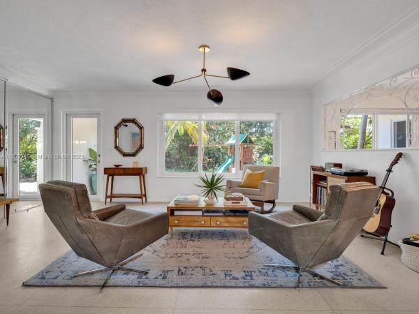 Isle Of Normandy, 2158 Biarritz Dr, Miami Beach, Florida 33141, image 1