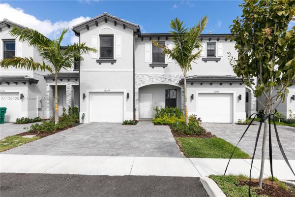 Viewpoint At Vista Lago, 20345 NW 4th, Miami Gardens, Florida 33169, image 1