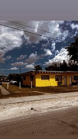H A Camerons, 377 NW 4th St, Homestead, Florida 33030, image 1