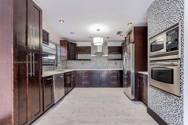 Chestnut Ranch, 11335 SW 74th Ln, Kendall, Florida 33173, image 1