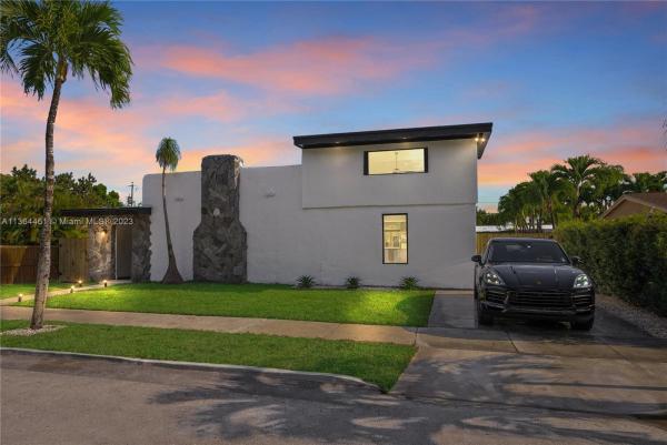 Bird Road Estates, 6354 SW 42nd Ter, South Miami, Florida 33155, image 1